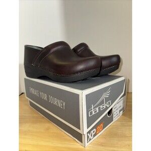 Dansko XP 2.0 Waterproof Brown Leather Clogs Womens 39 EU 8.5-9 US Comfort